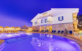 Monta Verde Hotel & Villas